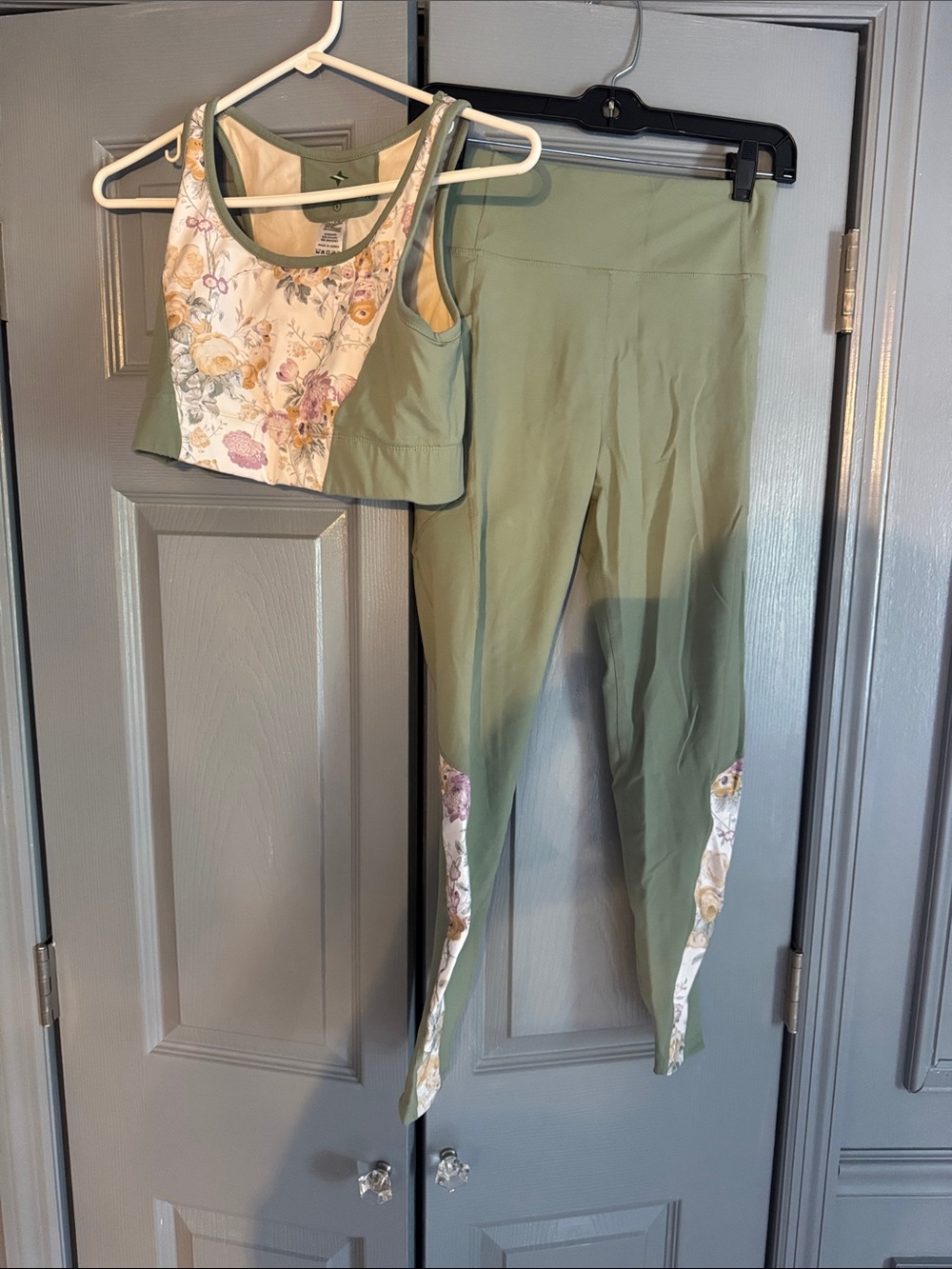 Tuckernuck Olive Green Floral-Panel High-Waist Leggings & Crop Top Set